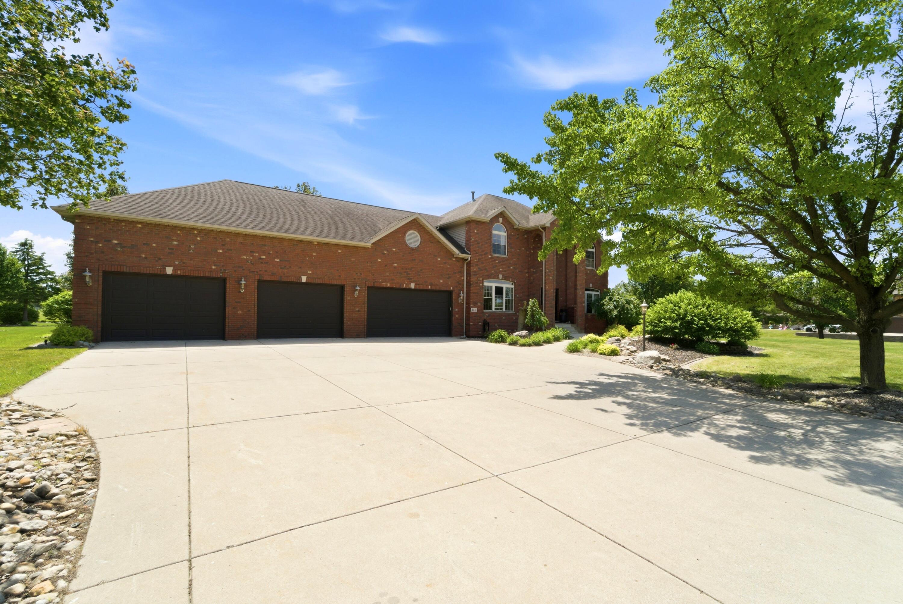 4941 East 107th Court Crown Point, IN 46307 - Photo 5 of 56 3000x2005