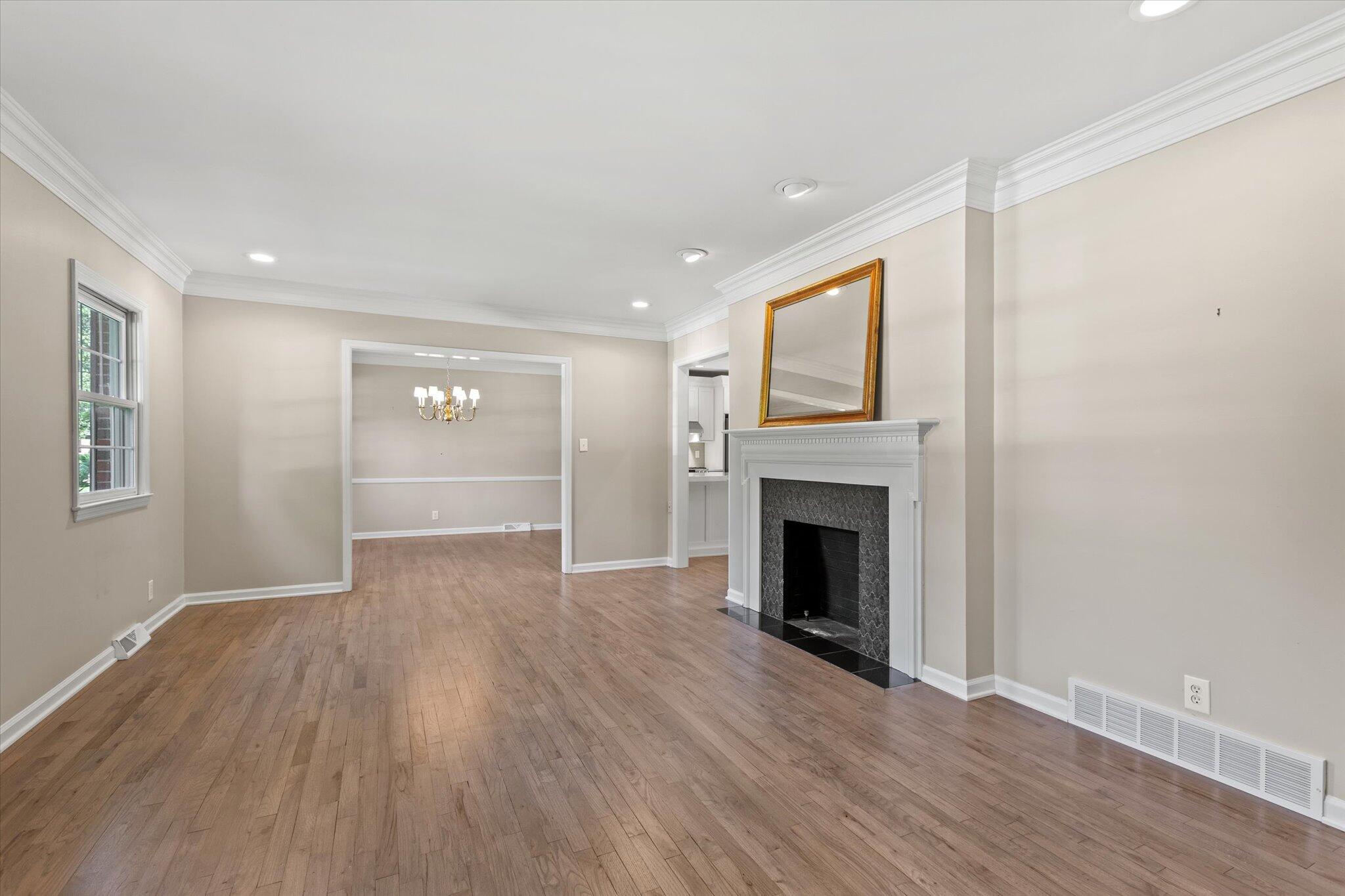 1880 Blairmore Road Lexington, KY 40502 - Photo 17 of 35 formal living room