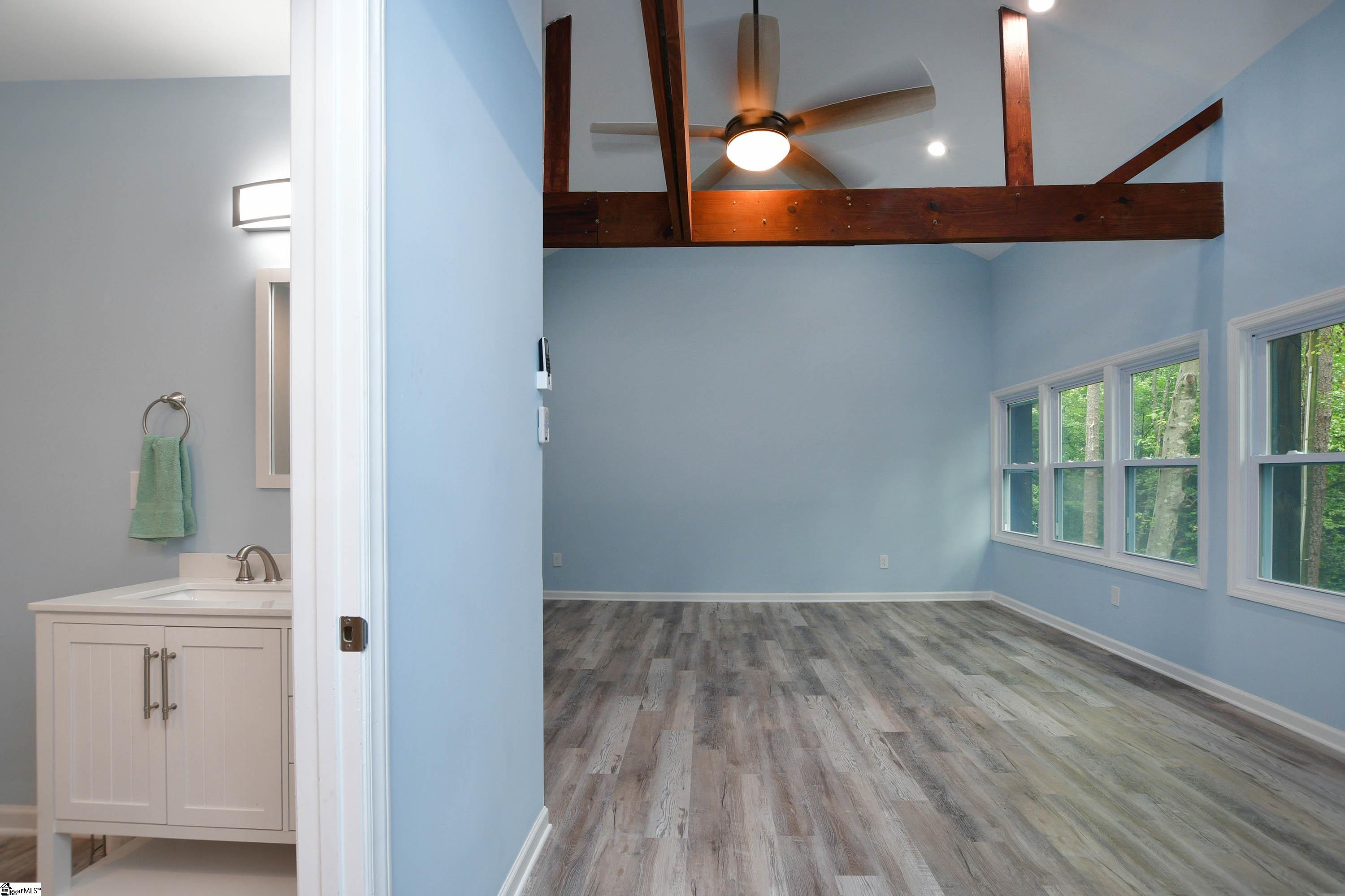 390 Shelton Road Travelers Rest, SC 29690 - Photo 28 of 36