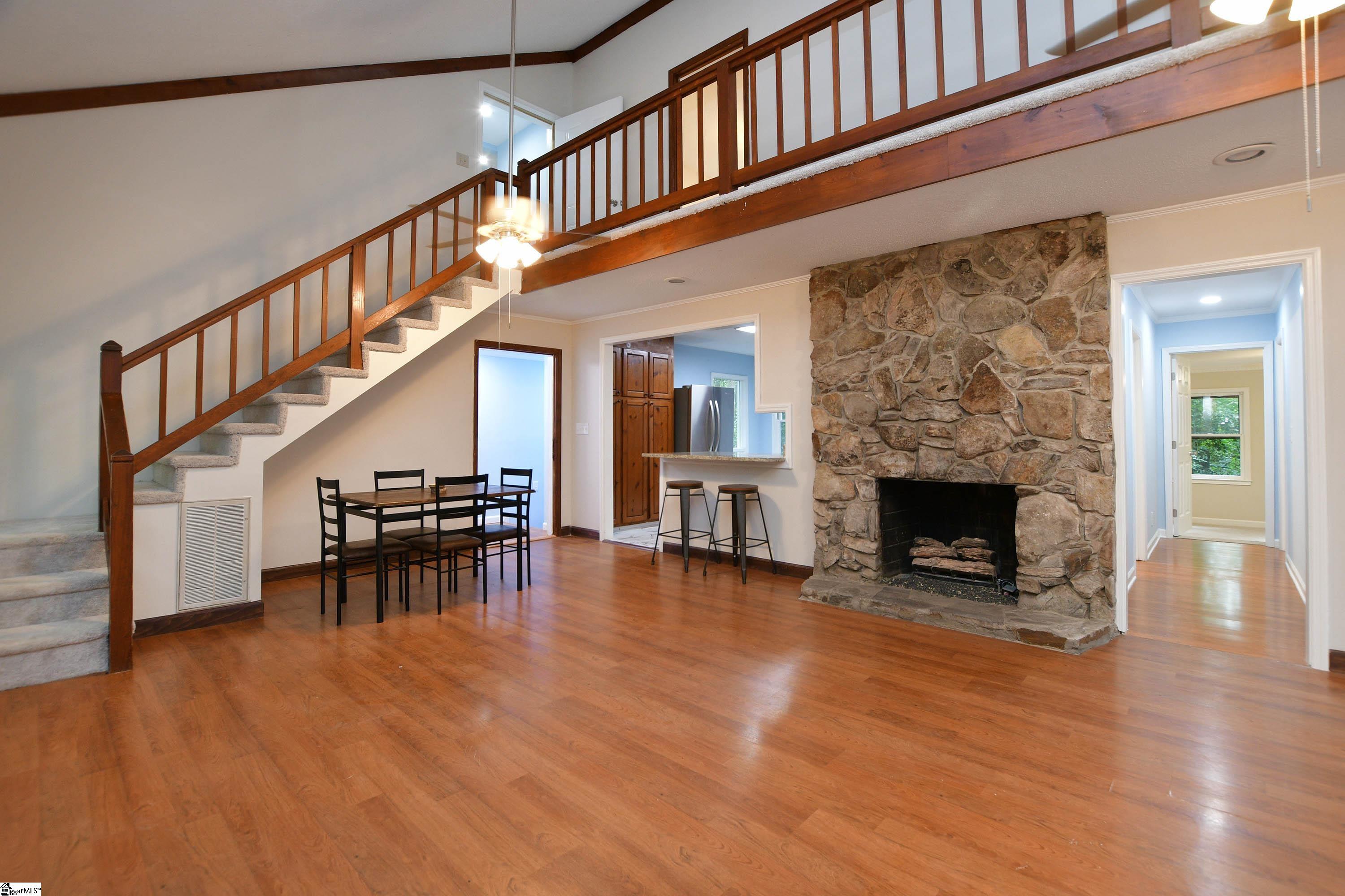 390 Shelton Road Travelers Rest, SC 29690 - Photo 6 of 36