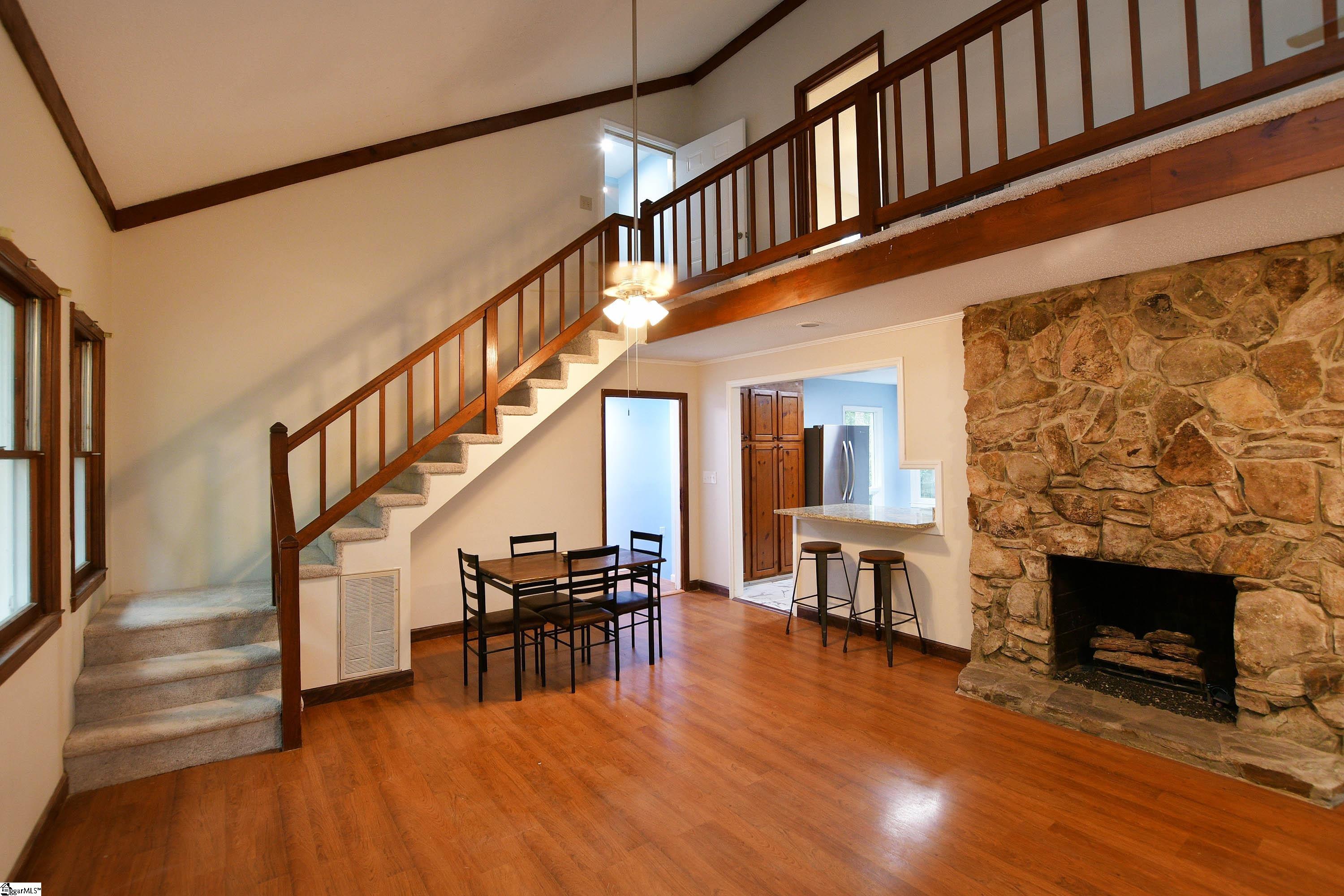390 Shelton Road Travelers Rest, SC 29690 - Photo 8 of 36