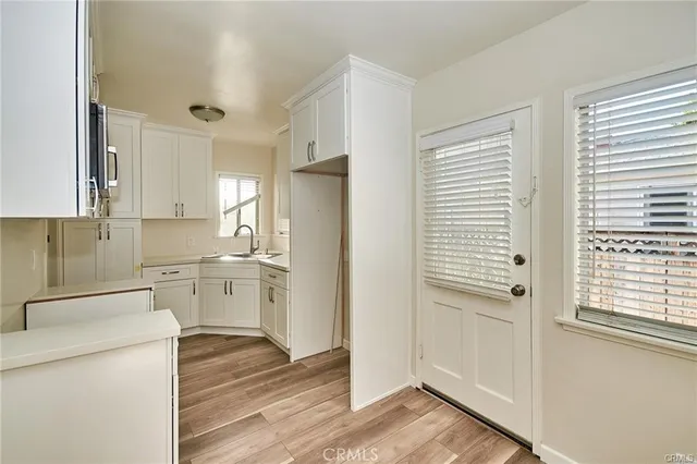 $2,000 | 4747 Clark Avenue, Long Beach, CA 90808