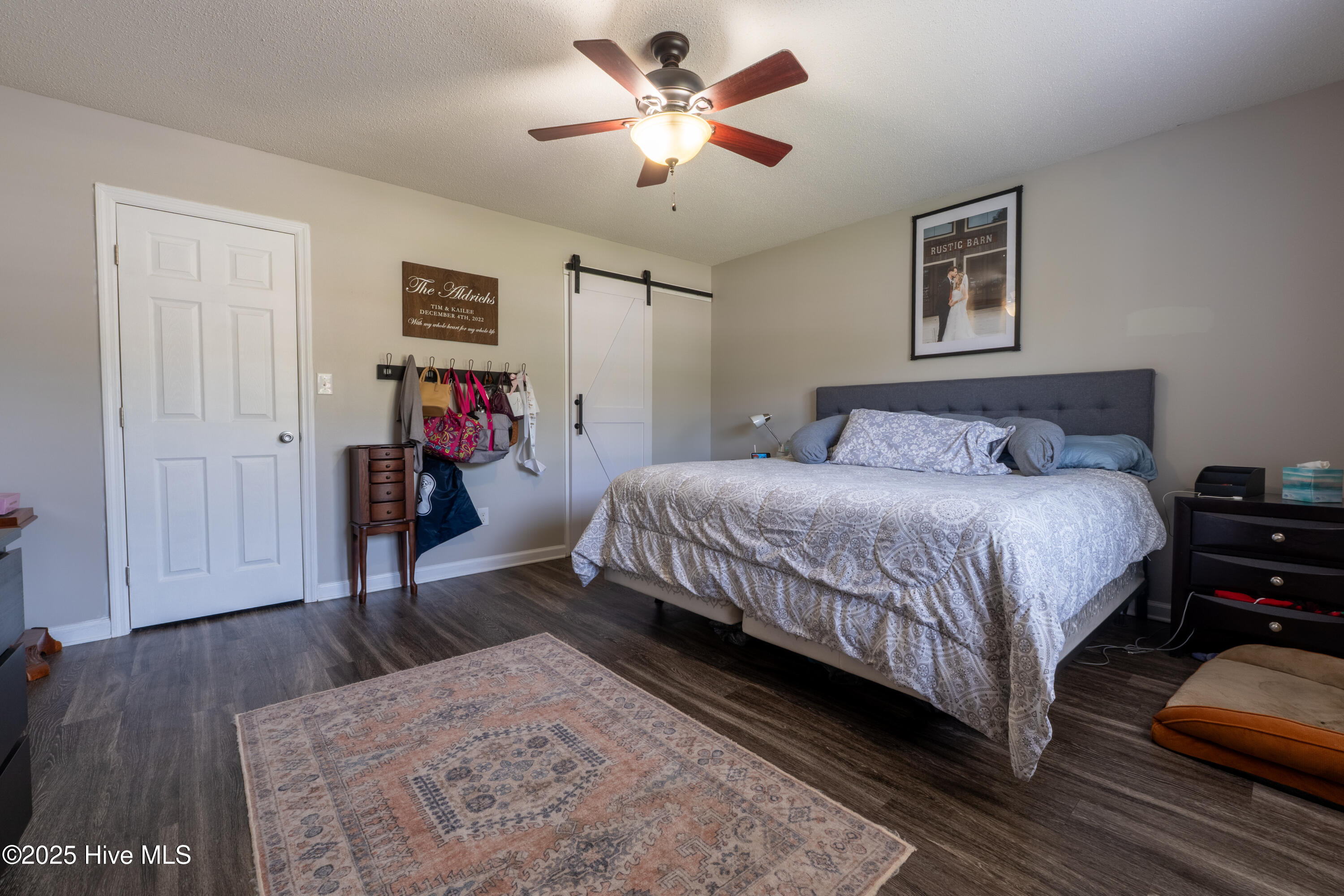306 Top Knot Road Hubert, NC 28539 - Photo 12 of 28 Master Bedroom