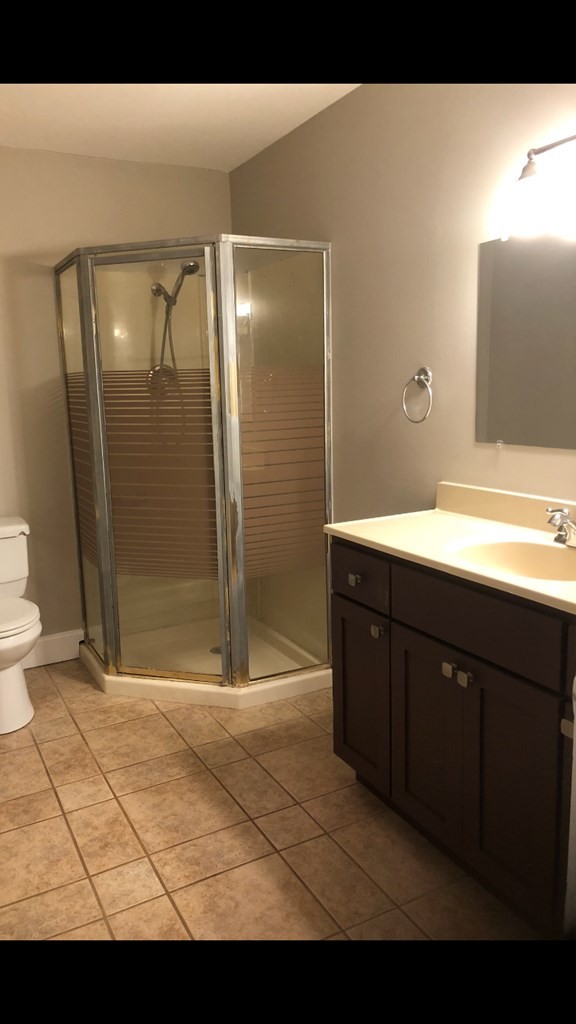 161 East Armuchee Road LaFayette, GA 30728 - Photo 14 of 20 a bathroom with a double vanity sink toilet and shower