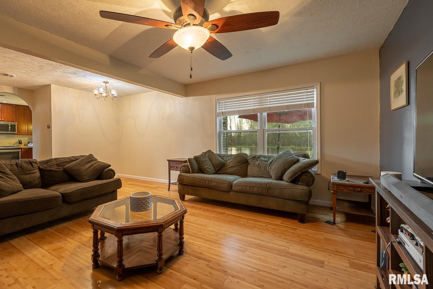 14437 Allen Road Carterville, IL 62918 - Photo 19 of 42 Gallery Image 19