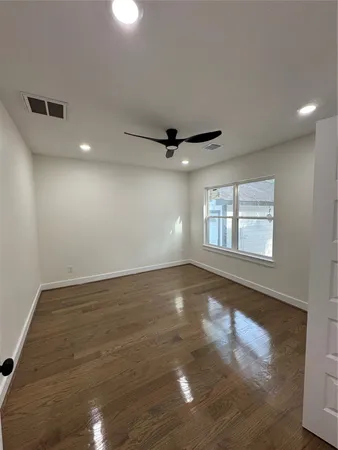 $2,999 | 923 Adele Street, Houston, TX 77009