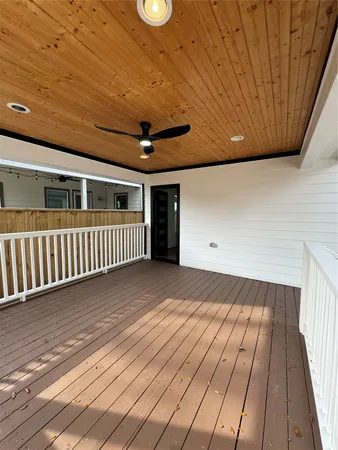$2,999 | 923 Adele Street, Houston, TX 77009
