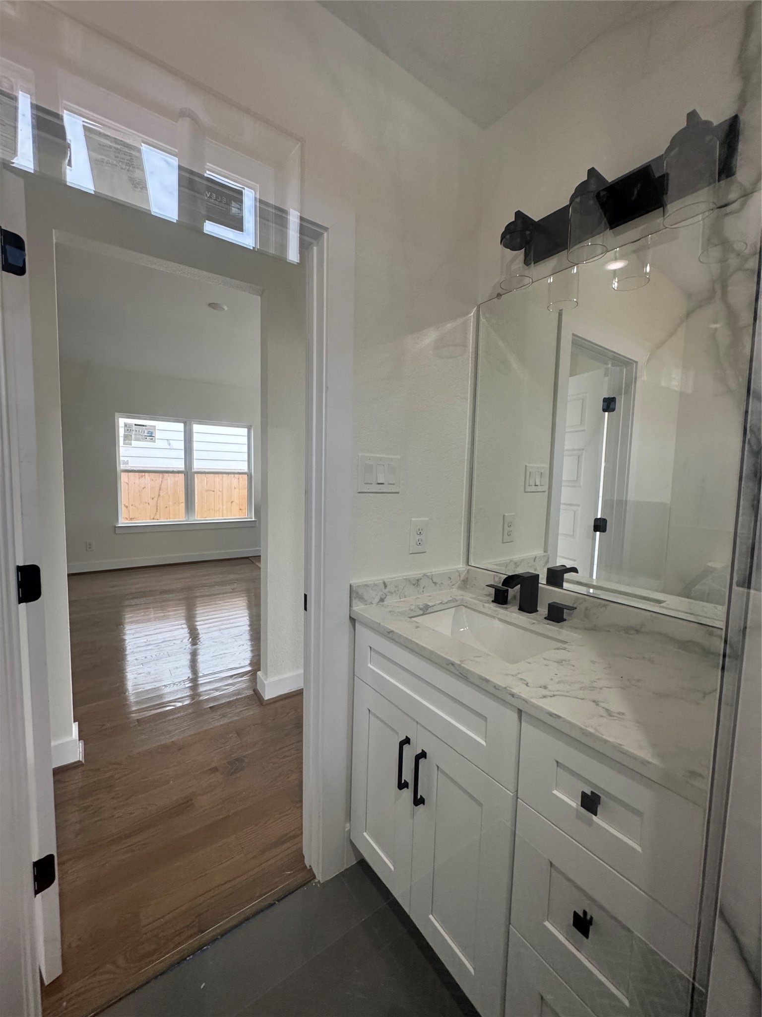 923 Adele Street Houston, TX 77009 - Photo 6 of 26