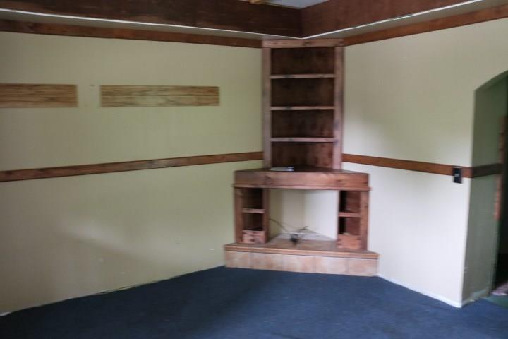 107 McGrogan Ruffs Dale, PA 15679 - Photo 5 of 12
