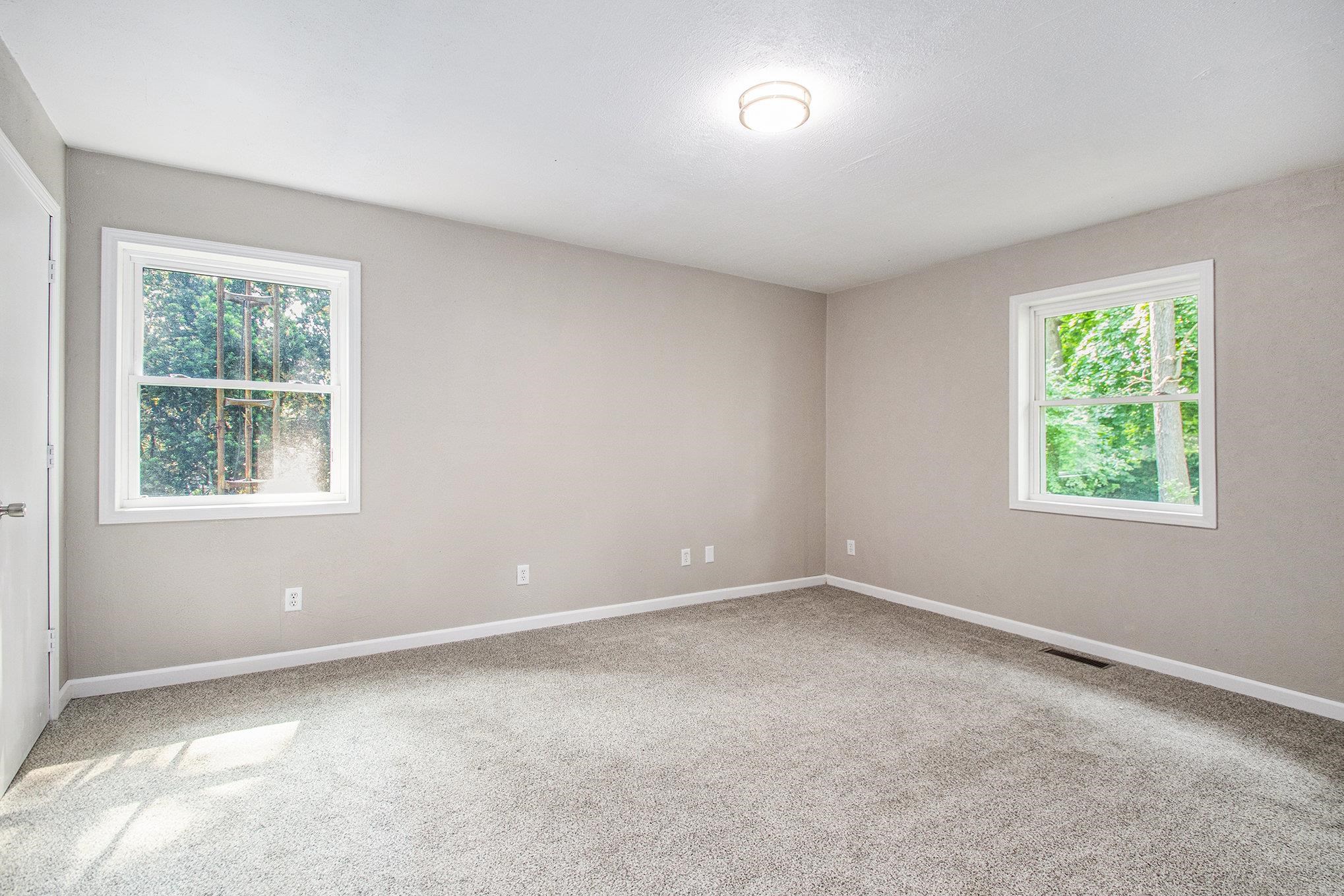 10221 Henry Road Osceola, IN 46561 - Photo 11 of 27 Gallery Image 11