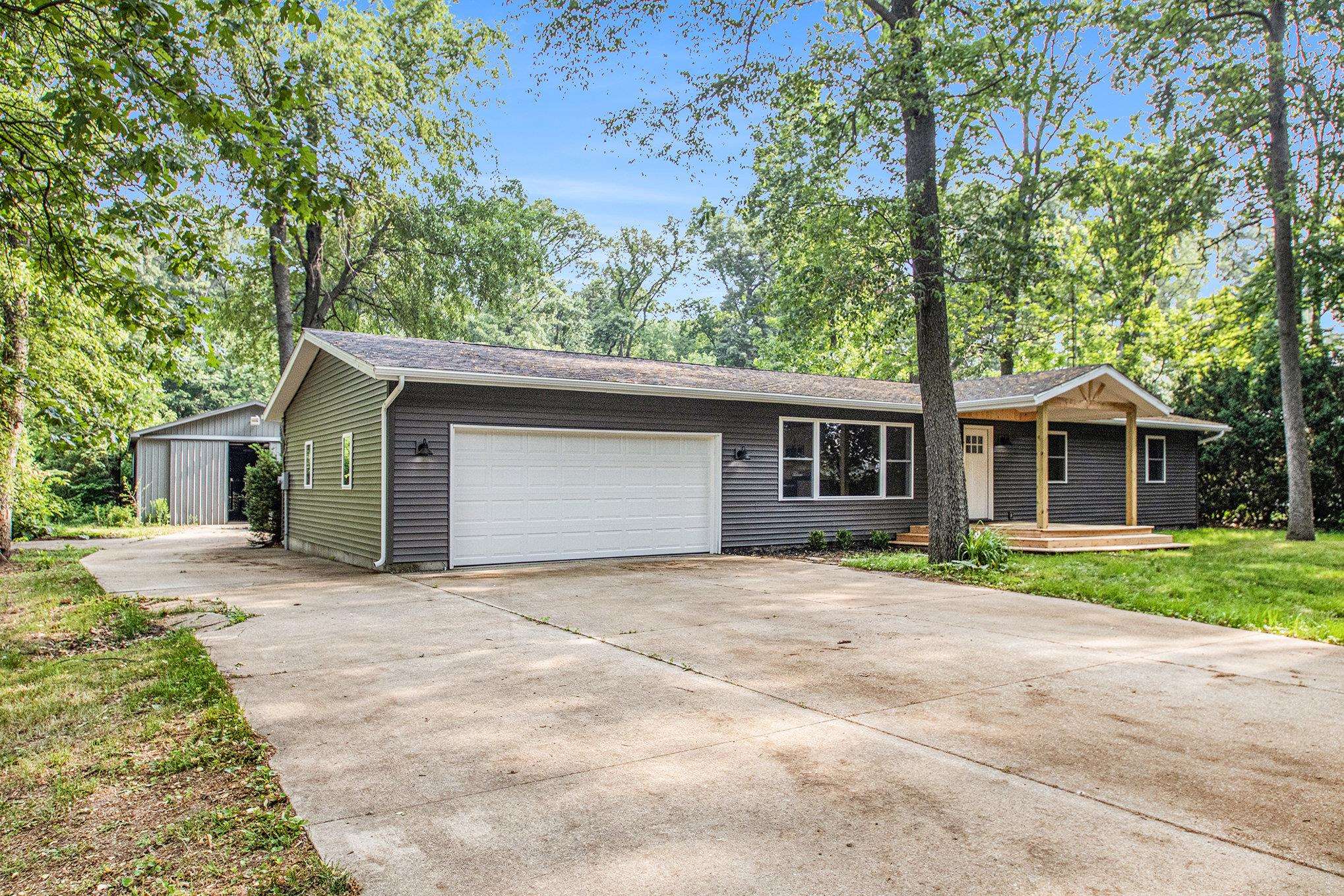 10221 Henry Road Osceola, IN 46561 - Photo 2 of 27 Gallery Image 2