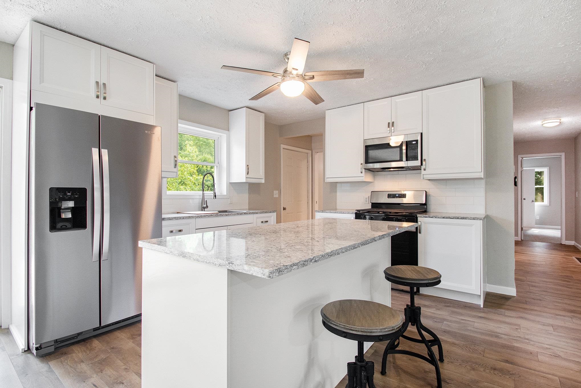 10221 Henry Road Osceola, IN 46561 - Photo 6 of 27 Gallery Image 6