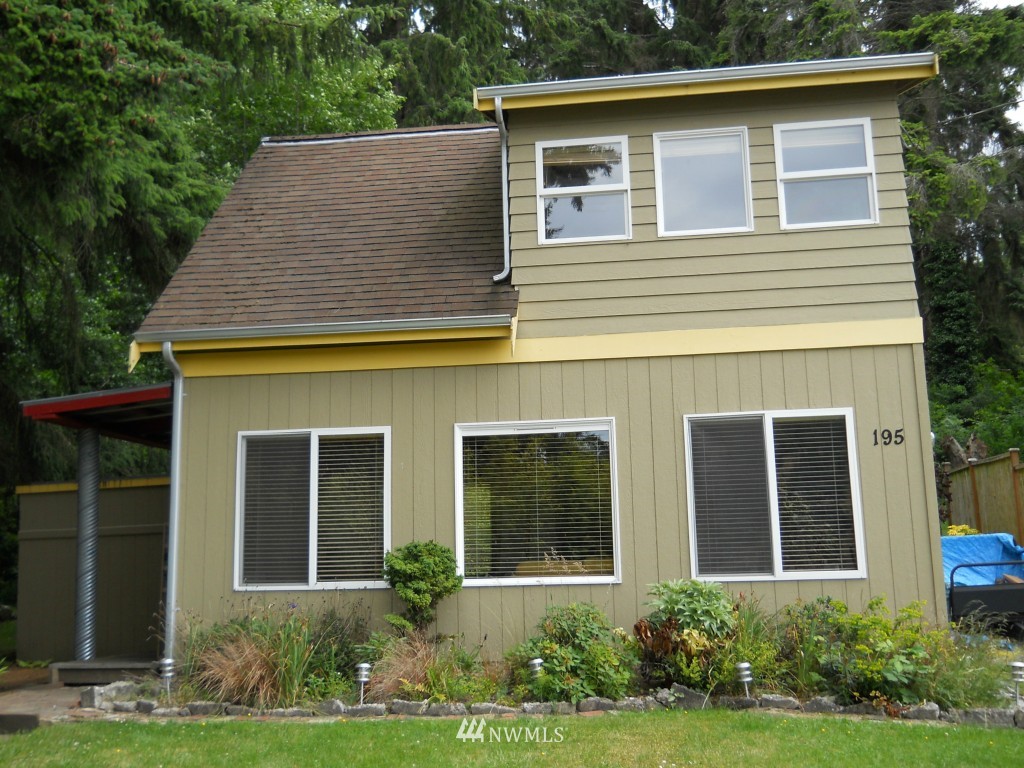 195 Cornet Bay Road Oak Harbor, WA 98277 - Photo 1 of 1 Gallery Image 1