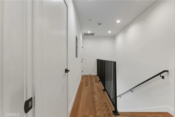 $3,999 | 14165 Erwin Street, Valley Glen, CA 91401