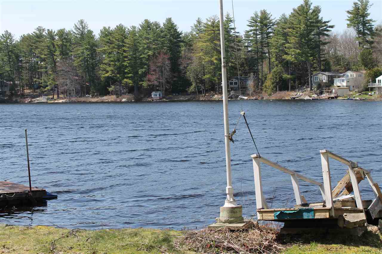 18 Woodlawn Road Raymond, NH 03077 - Photo 3 of 14 Gallery Image 3