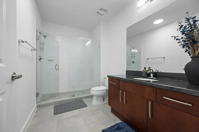 $4,000 | 300 South Australian Avenue, Unit 1619, West Palm Beach, FL 33401