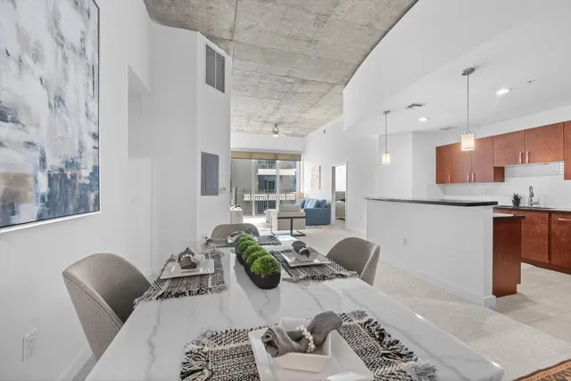 $4,000 | 300 South Australian Avenue, Unit 1619, West Palm Beach, FL 33401