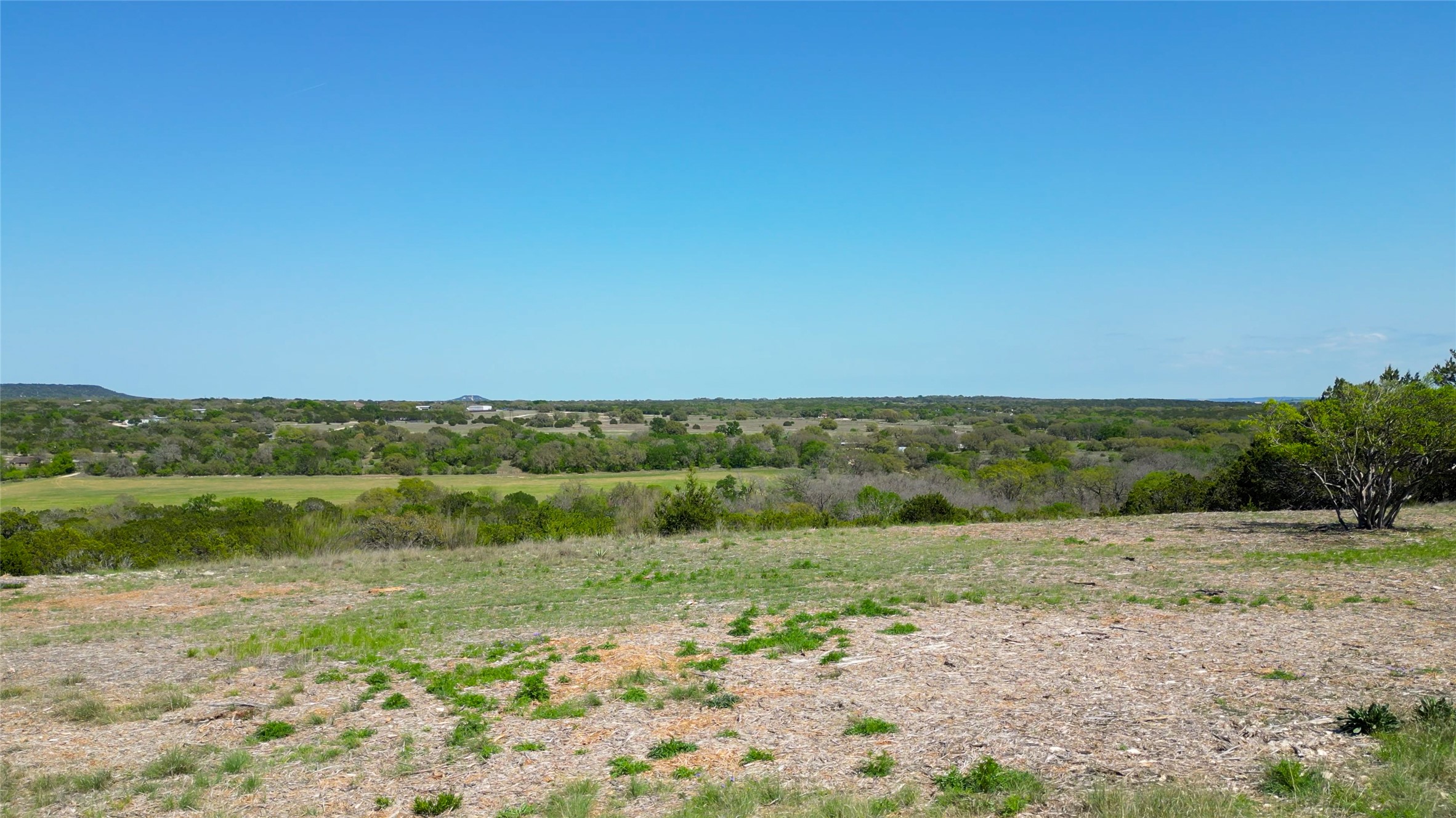 Tbd Cascade Drive Killeen, TX 76549 - Photo 6 of 15 a view of a field with an ocean