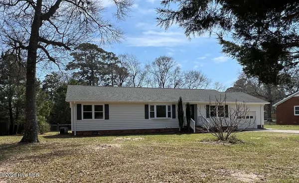 $439,000 | 410 Loma Linda Drive, Cape Carteret, NC 28584