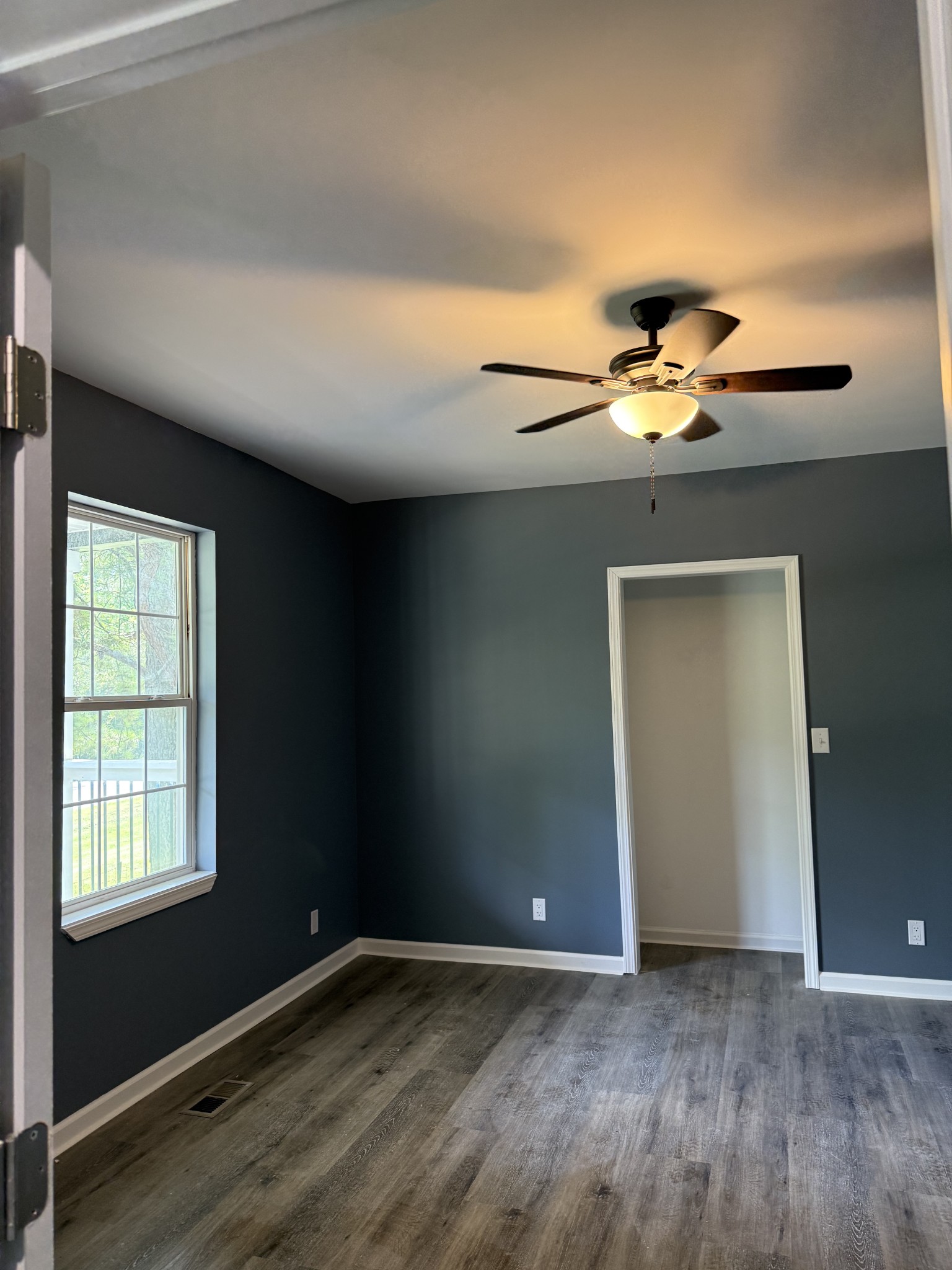 975 Witcher Hollow Road Red Boiling Springs, TN 37150 - Photo 8 of 28 a view of room with a window