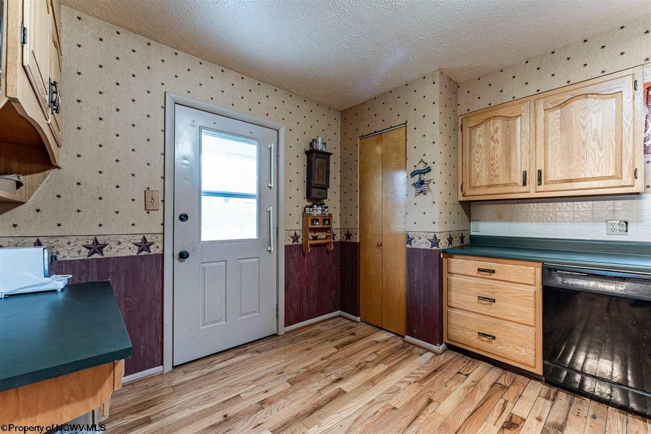 478 Monumental Road Fairmont, WV 26554 - Photo 10 of 22 Gallery Image 10