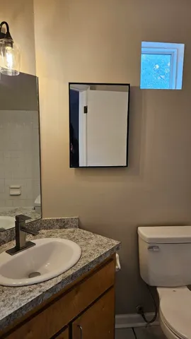 $1,500 | 1998 Nicklaus Drive, Tallahassee, FL 32301