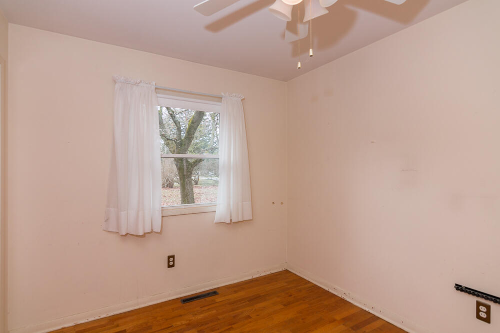 6206 Morgan Road Battle Creek, MI 49017 - Photo 17 of 27 Gallery Image 17