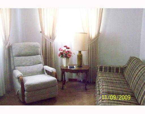 988 Cochran Mill Road Pittsburgh, PA 15236 - Photo 8 of 18 Den/Family/Great Room.
