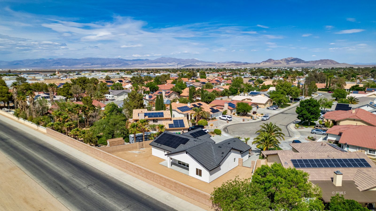 1241 Andrea Court Ridgecrest, CA 93555 - Photo 39 of 42
