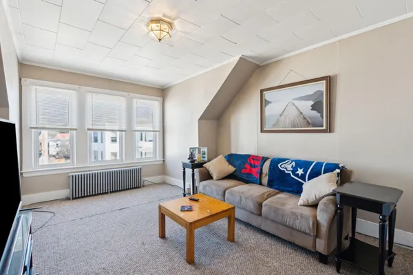 $675,000 | 279 Pine Street, Lewiston, ME 04240