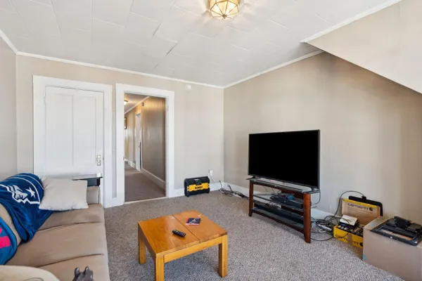 $675,000 | 279 Pine Street, Lewiston, ME 04240