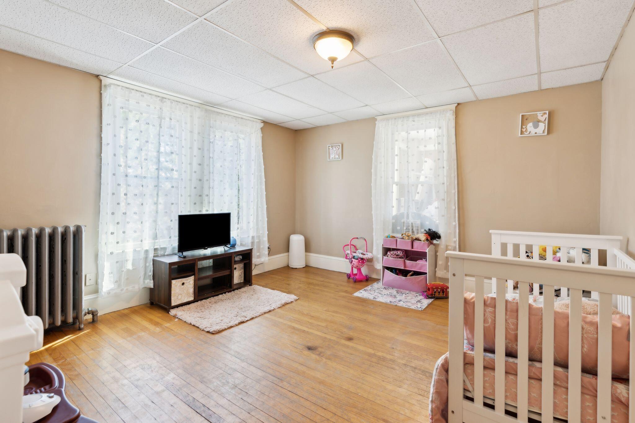 279 Pine Street Lewiston, ME 04240 - Photo 33 of 57 Bedroom