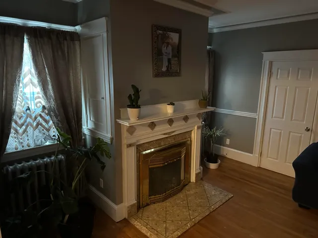 $700,000 | 279 Pine Street, Lewiston, ME 04240