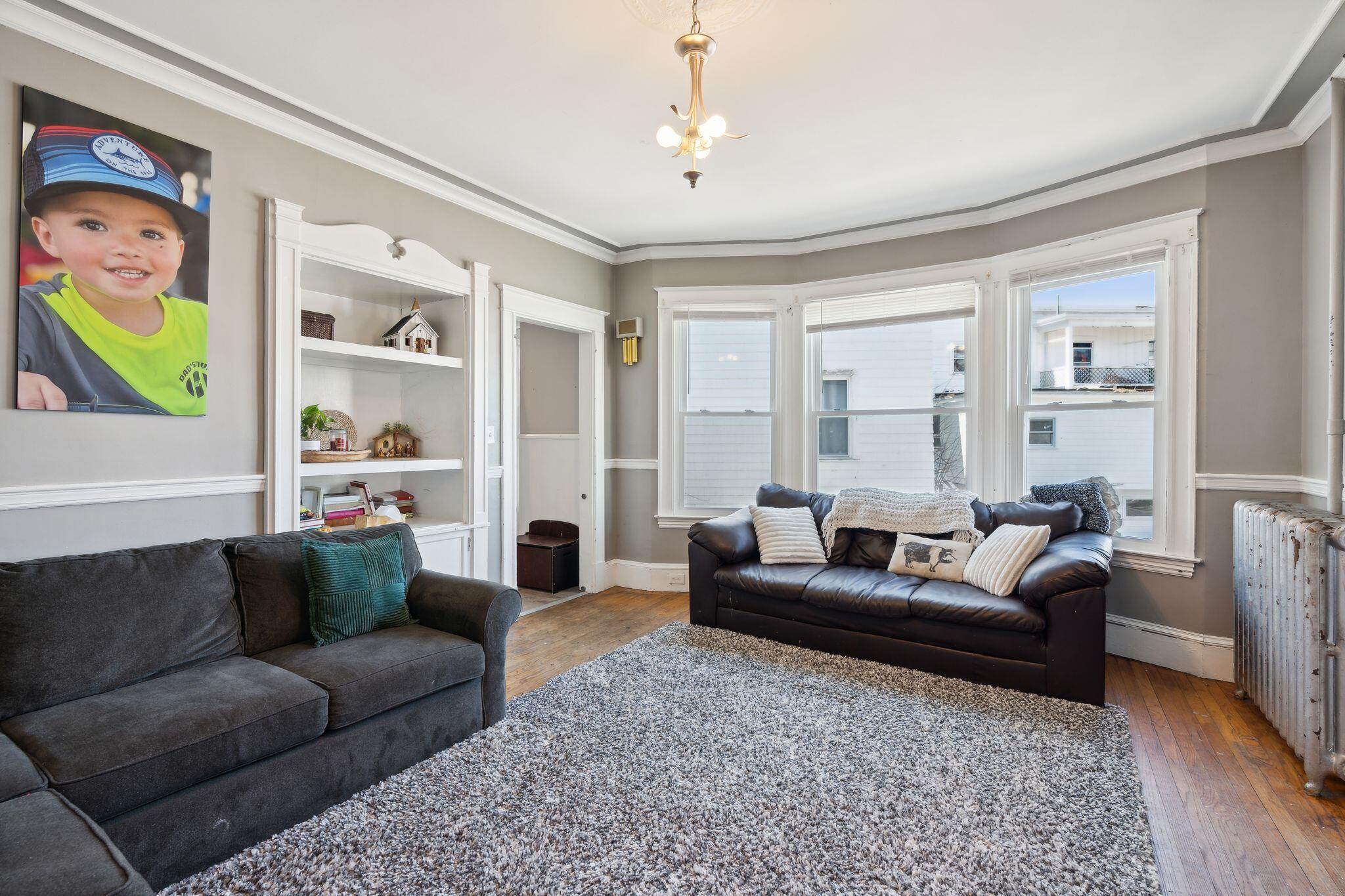 279 Pine Street Lewiston, ME 04240 - Photo 5 of 57 First Floor Living Room