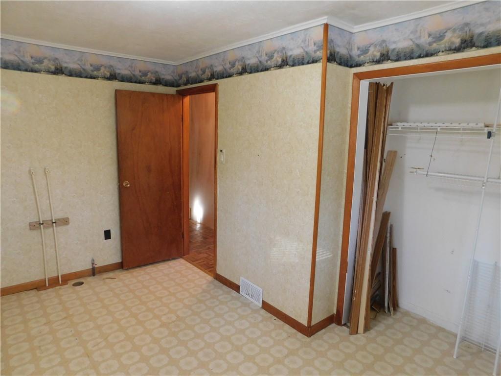 898 Scrubgrass Road Mercer, PA 16137 - Photo 14 of 19 Gallery Image 14
