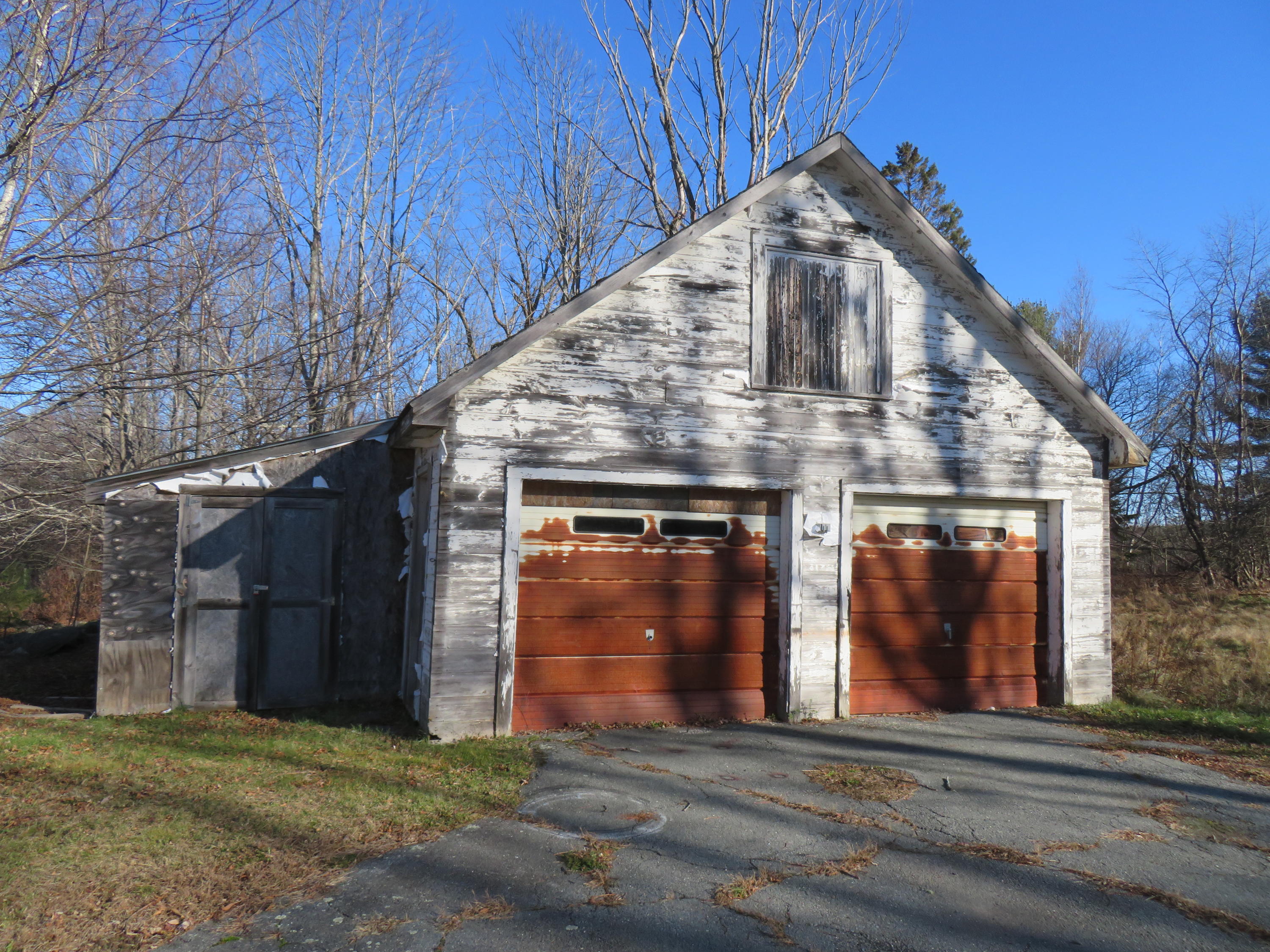 334 Betts Road Orrington, ME 04474 - Photo 5 of 21 IMG_2842