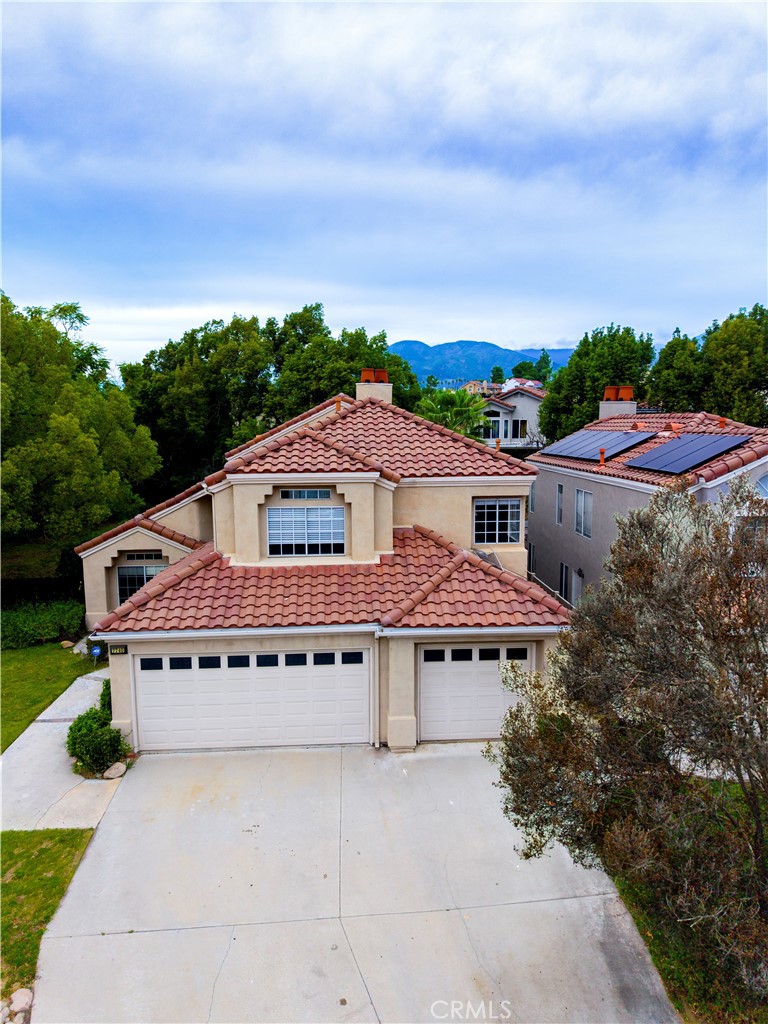 7740 Jack Rabbit Lane Highland, CA 92346 - Photo 2 of 41