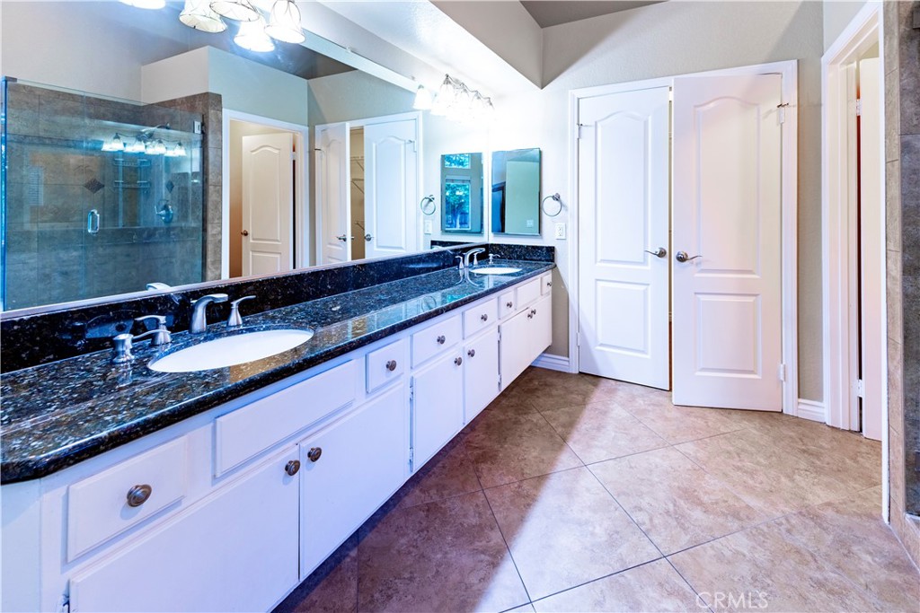 7740 Jack Rabbit Lane Highland, CA 92346 - Photo 33 of 41