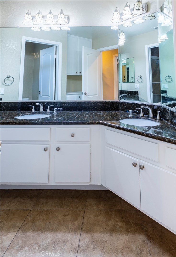 7740 Jack Rabbit Lane Highland, CA 92346 - Photo 34 of 41