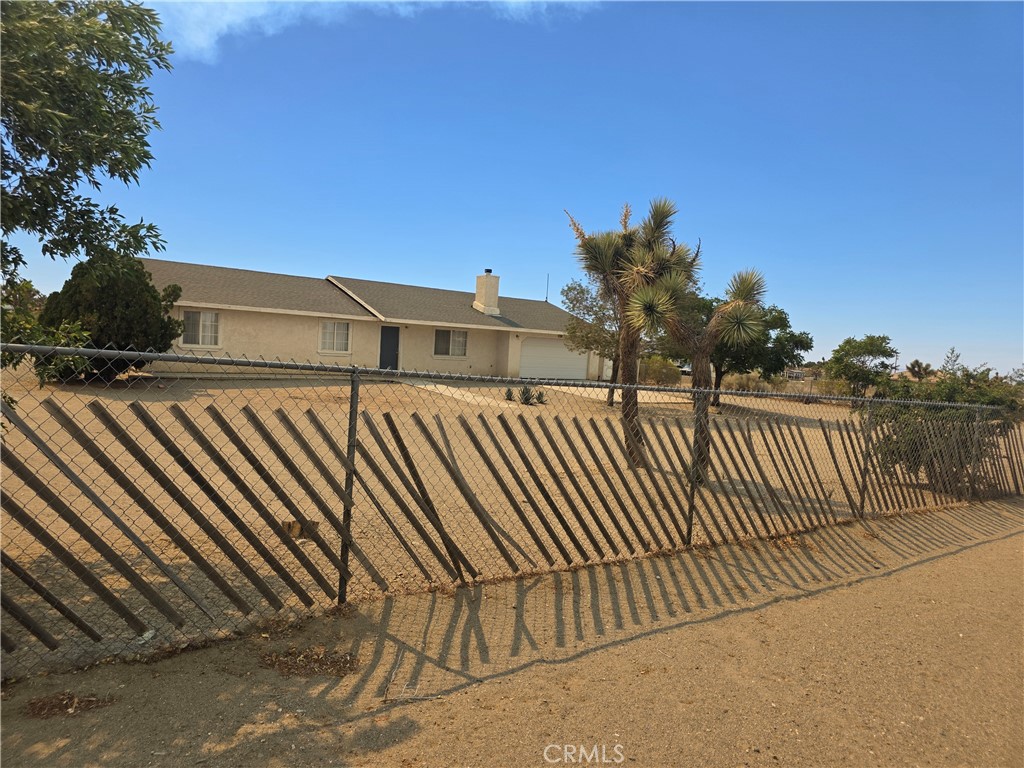 11380 El Esteban Road Phelan, CA 92371 - Photo 3 of 14 Front