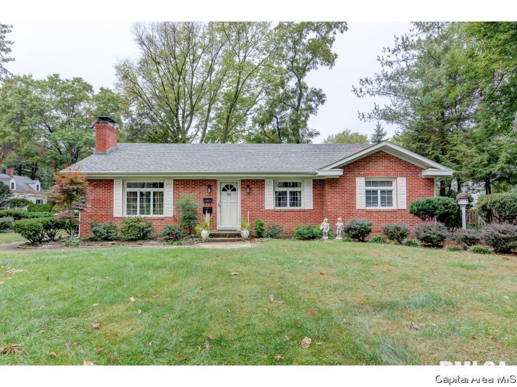 1715 South Illini Road Springfield, IL 62704 - Photo 1 of 36