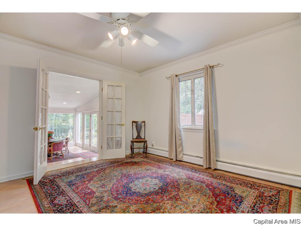 1715 South Illini Road Springfield, IL 62704 - Photo 17 of 36