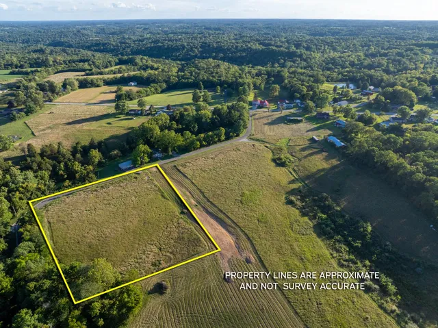 $94,900 | 10012 Highway 48, Aurora, IN 47001