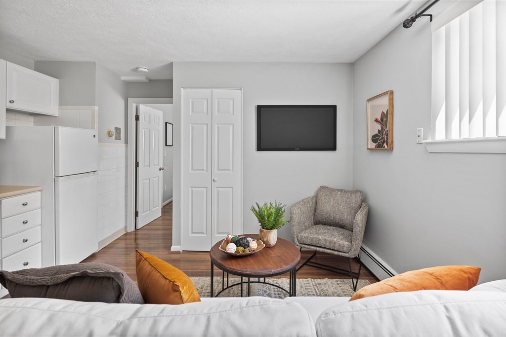 295 Main Street, Unit 3 Reading, MA 01867 - Photo 15 of 17 Gallery Image 15