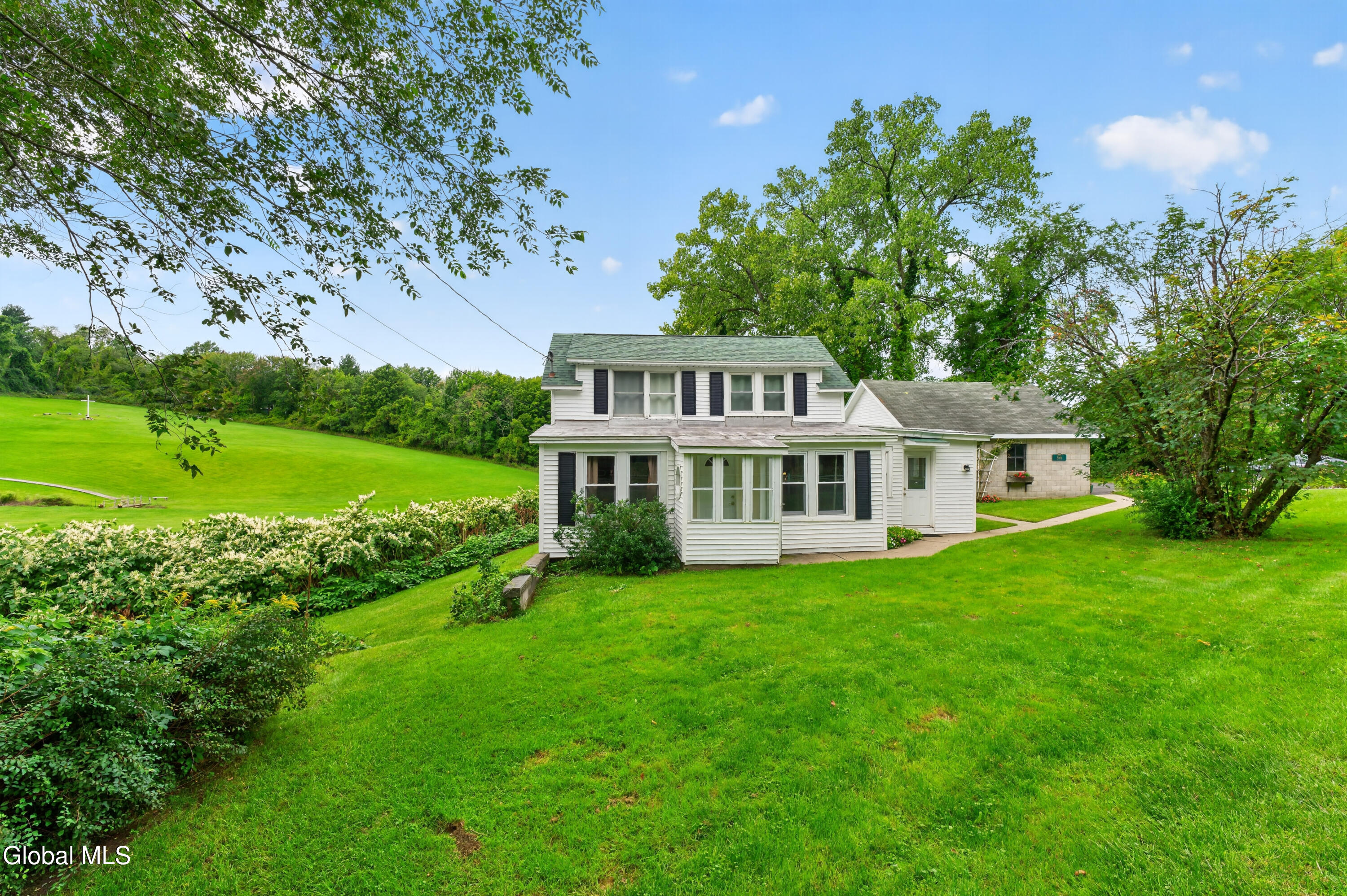 399 Grange Road Brunswick, NY 12180 - Photo 2 of 44 0 Front 1