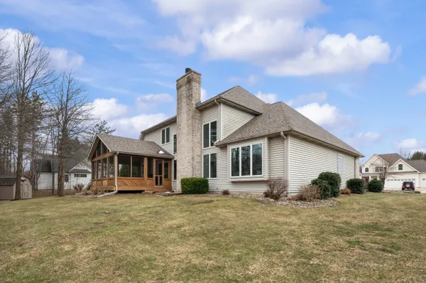 $640,000 | 9847 Quail Run Court, Bridgman, MI 49106