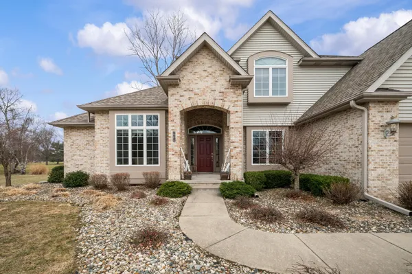 $640,000 | 9847 Quail Run Court, Bridgman, MI 49106