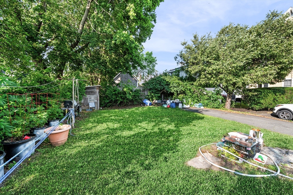 25 Pearl Street Marblehead, MA 01945 - Photo 4 of 19