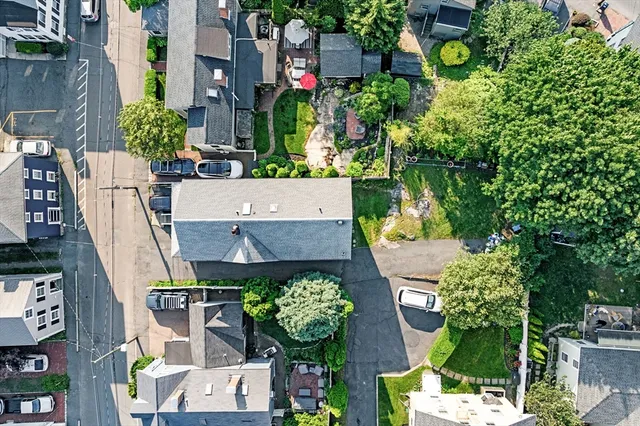 $815,000 | 25 Pearl Street, Marblehead, MA 01945