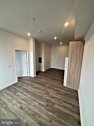 $1,202 | 7101 Woodland Avenue, Unit 209, Philadelphia, PA 19142